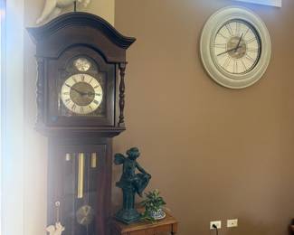 Beautiful vintage grandfather clock