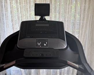 NordicTrack Ci Treadmill second image