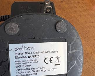 Brewberry Electronic Wine Opener Charging Base Model BRWA second image