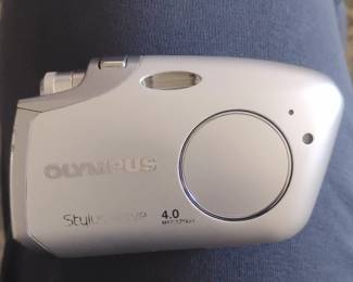 Olympus Stylus Verve . Megapixel Digital Camera