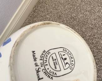 Inspirado IDC StoneLite HandPainted Canister third image