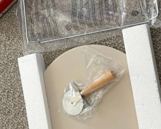 Bakers Secret Piece Pizza Stone Set second image