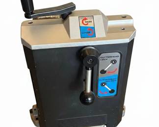 Delta or Inch Portable Planer third image