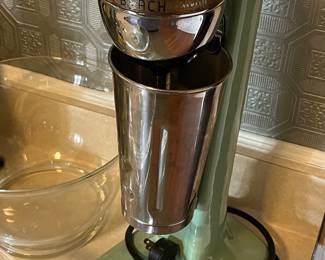 Hamilton Beach DrinkMaster milkshake mixer