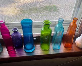 Bud vases