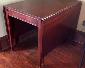 Dining room table