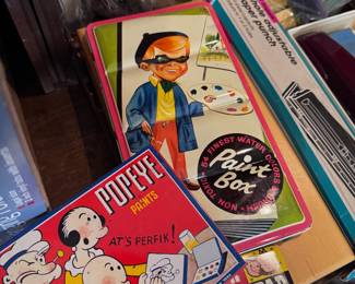 Vintage kids painting items