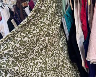 Vintage Women's Clothing