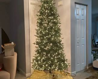 Prelit Aspen Fir Christmas Tree 7.5 Ft
