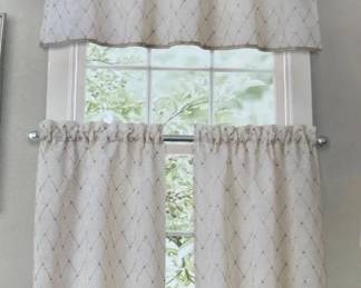 Rod Pocket Window Valances Cafe Curtains Ivory Embroidered Lattice 2 Sets, Unused