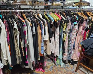 Euro & y2k clothes