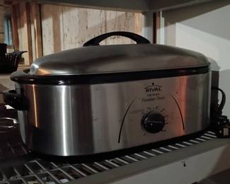 Rival 18 quart roaster 