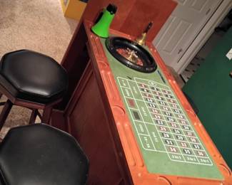 Gambling table
