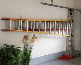 Extension ladder 20" step ladders