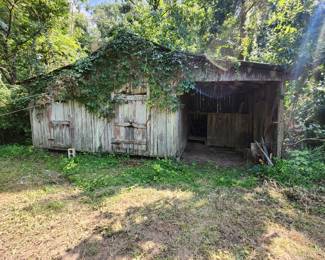 Bid on Barn!!