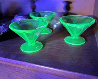 Vintage Uranium Glass Footed Dessert/Sherbet Cups