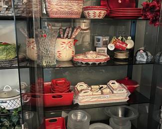 decorative dishware