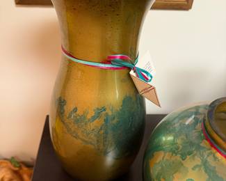 Nelson Nisely large glass vase