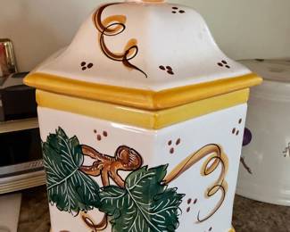 Large italian cannister