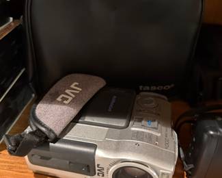 movie camera (Not tested)