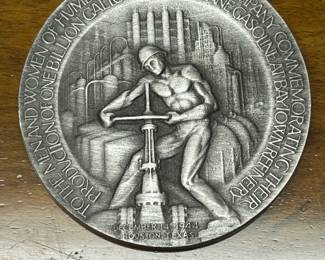 1944 Humble Oil & Refining Company Commemorative Medal