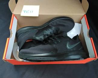 New Black Nike Shoes