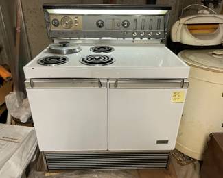 Vintage Frigidaire Electric Stove