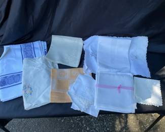 Small Lot Of Table Linens