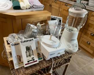 Cuisenart food processor and blender and all their parts!