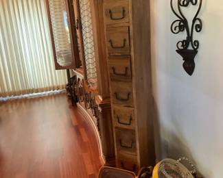 Cd or other things storage, rustic… and baskets