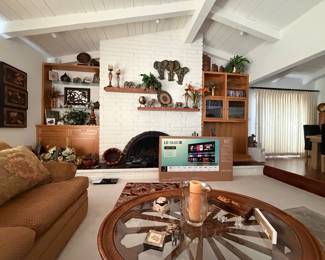 Overall picture of living room