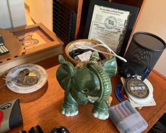 Elephant pot