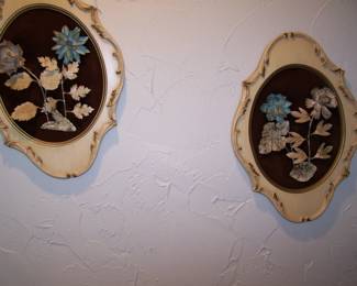 PAIR OF WALL PLAQUES