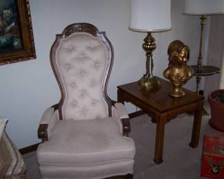 EASY CHAIR, LAMP TABLE & GILT BUST