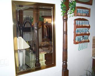 GILT FRAMED, BEVELED MIRROR