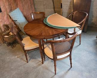 Second dining room table and chair set