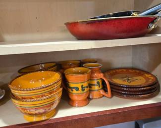 Other kitchen ware, pots, pans, cups, dishes