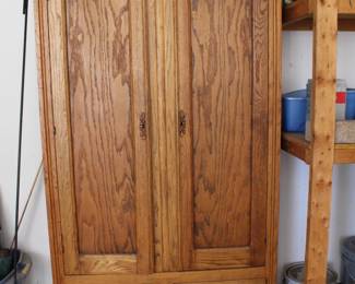 Medium sized wardrobe