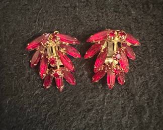 Vintage Red Marquise and Round Rhinestone Cluster Clip-On Earrings - Juliana Style