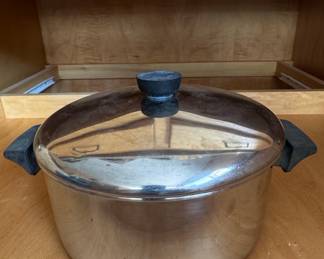 Vintage Revere Ware 4.5 Quart Copper Bottom Stock Pot with Lid