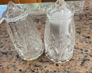 Vintage Oneida Southern Garden Crystal Salt and Pepper Shakers