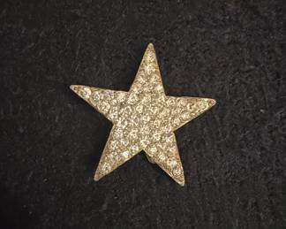 Vintage Rhinestone Pavé Star Brooch
