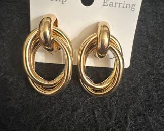 Gold-Tone Interlocking Triple Hoop Clip-On Earrings