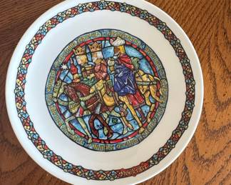1981 Henri D'Arceau Limoges Noel Vitrail "Guides Par L'Etoile" Collector Plate
