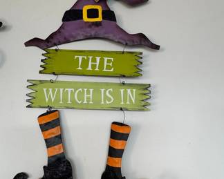 Hanna's Handworks The Witch Is In Hanging Sign