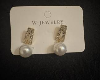 W.JEWELRY Geometric Rhinestone and Faux Pearl Drop Earrings