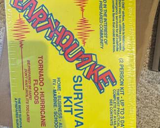 Vintage Earthquake Survival Kit (2-Person, 3-Day)