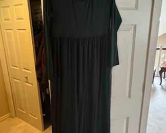 Women's Black Long-Sleeve Gathered-Waist Maxi Dress