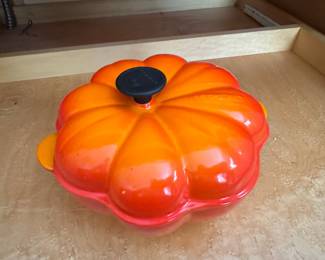 Le Creuset Signature Enameled Cast Iron Pumpkin Cocotte