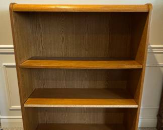 Standard Oak-Finish Particle Board Bookshelf